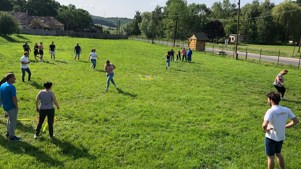 céges csapatépítés, csapatépítés Győr